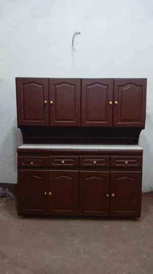 مطبخ خشب زان بحاله ممتازه