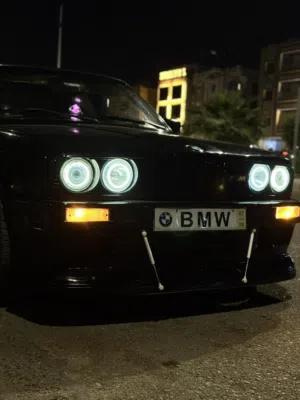 بيع عربيه BMW.   E30