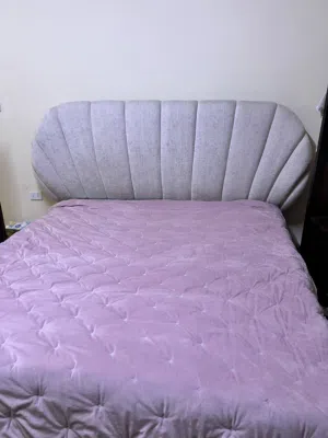 تخت شبه جديد للبيع