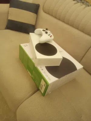 Xbox Series S Xbox for sale in Basra
