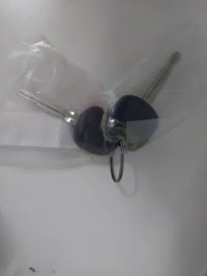 يوجد مفاتيح سياره للبيع
