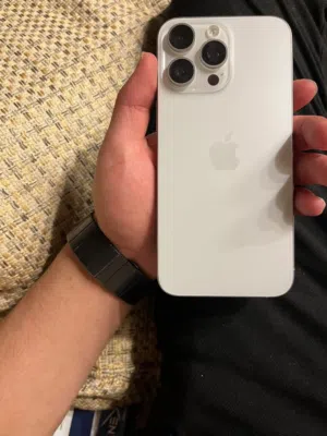 Apple iPhone 15 Pro Max 256 GB in Ramtha