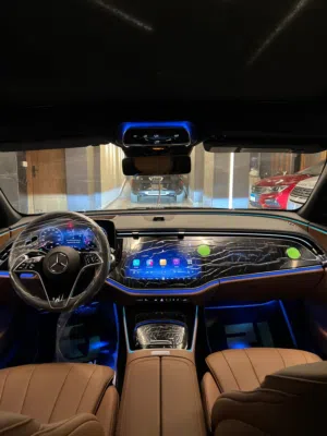 Mercedes E200 Exclusive Model 2026 Fully loaded Zeroo  تريبل اسكرين هيد اب سماعات برومستر تكييف 4 زو