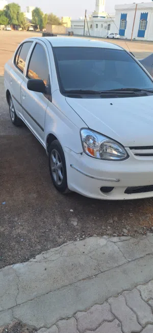 للبيع ايكو 2004 جير عادي
