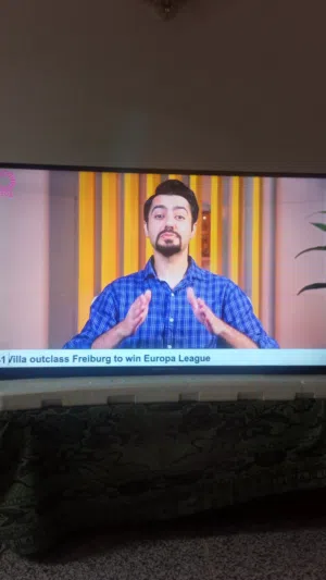 ماركة LG قياس 40 سمارت قديم متوقف استخدام بيت نظيفه .التفاصيل أسفل
