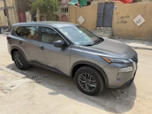 Used Nissan Rogue in Basra