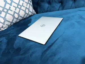 لابتوب ديل 9310 xps, معالج 11th gen evo, ram 17 16 m.2 1 Terra 4k touch screen intel iris Xe