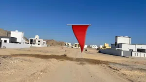 إلحق ماتلحق أرض مميزة في موقع متعمر وجميع الخدمات متوفره العتكية
