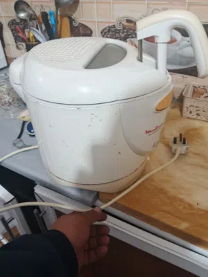 مقلاه كهربائيه