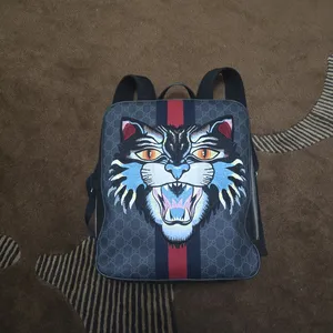 [Only 1 In UAE] Gucci GG Supreme Canvas Angry Cat Backpack