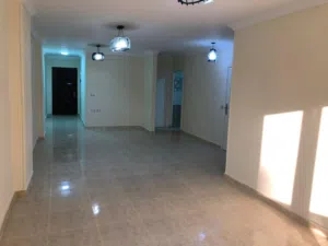 شقه للبيع نزهه الجديده شارع مطر