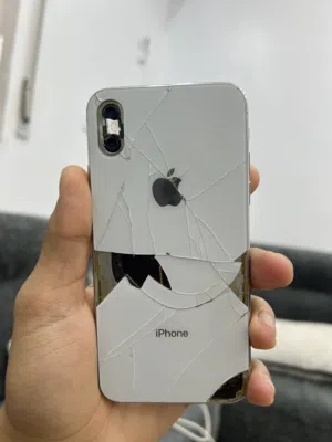 Apple iPhone X 64 GB in Tripoli