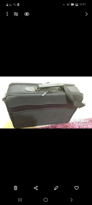 شنته لاب توب عدد 2 اصليه بحالة الجديد