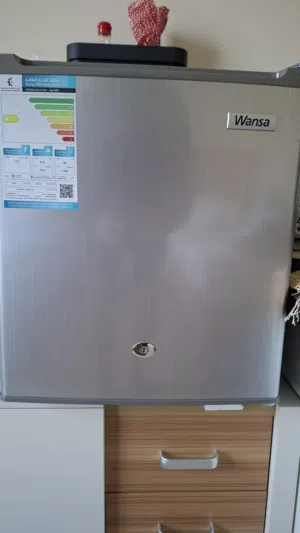 تلاجه wansa 46 liters