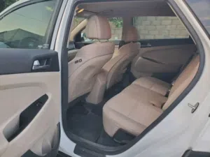 Used Toyota Highlander in Sana'a