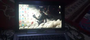 لاابتوبين للبيع fujitsu وDell   الاول يحتوي على معالج intel(R) core(TM) i5-3427cpu 2.30GHz RAM 4GB