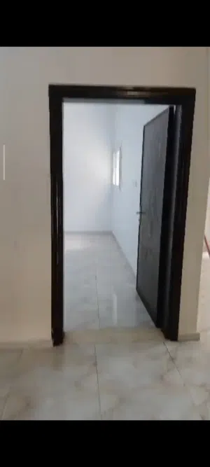 180 m2 3 Bedrooms Apartments for Rent in Benghazi As-Sulmani Al-Sharqi