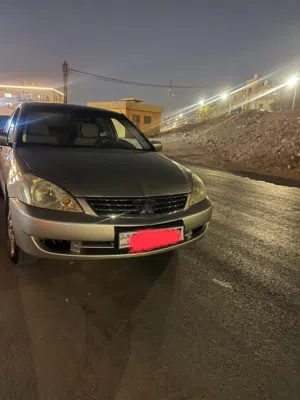 مستبشي لانسر2006