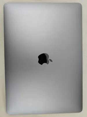 premium: Macbook M1 Air 8GB 256GB mint condition