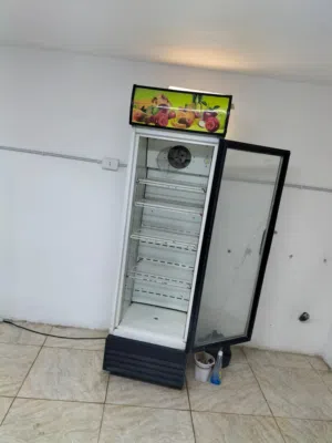 عدة مطعم مستعمل