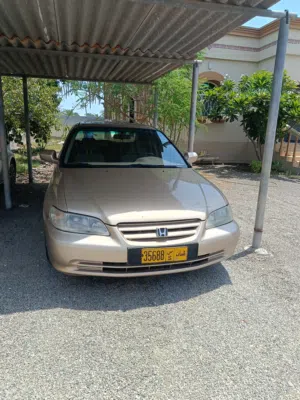 للبيع  او للبدل هوندا اكورد موديل 2002 موتر نظيف ومجدد سنة  تعال وفحص وشوف موتر مسرفس بالكامل