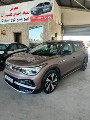 Volkswagen . ID 6 . 2021 . Used0