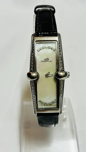 “Diamond Hill Luxury Timepiece – Model 23923, Swiss-Inspired Design, Elegant Stainless Steel Finish”
