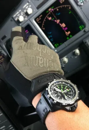 مع بوصله اصليه Luminox ساعه عسكريه حجم كبير 46 xl