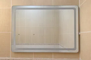 مرايا حمام مضيئة