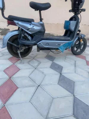 دراجه كهربائيه للبيع