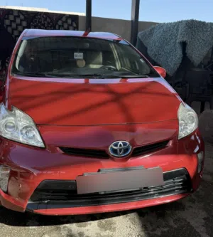 Used Toyota Prius in Madaba