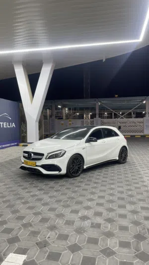 مرسيدس بنز الفئة- 2018 A45 AMG هاتشباك أبيض، مواصفات يابانية، مرخصة
