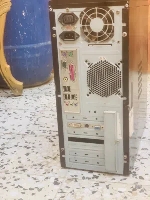 بضاعة كمبيوتر للبيع