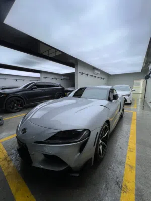 Toyota Supra GR 2021  حادث بسيط بدون شواصي