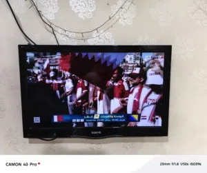 شاشة تلفزيون