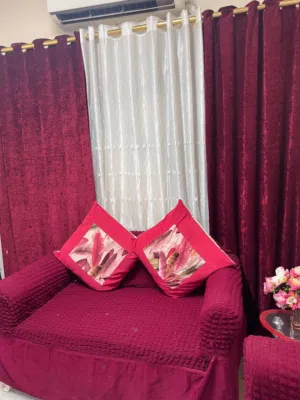 ستاره مستخدمه