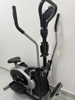 جهاز كارديو ب حالة ممتازة من شركة عالمية Olympia