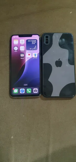 أيفون X S Max نوعه أبل