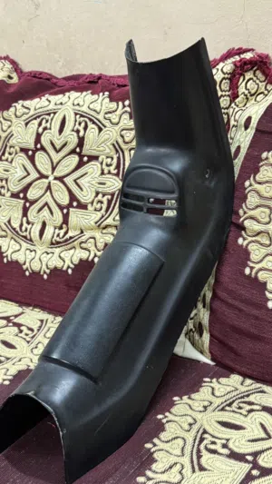 غطاء للمكينه (دشداشه) مستعمله بلون اسود كربوني باهت للبيع 10ریال !