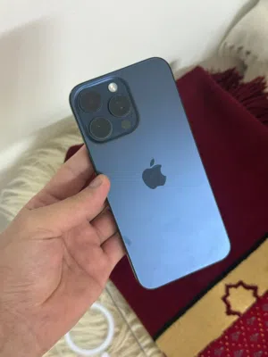 Apple iPhone 15 Pro Max 256 GB in Al Ahmadi