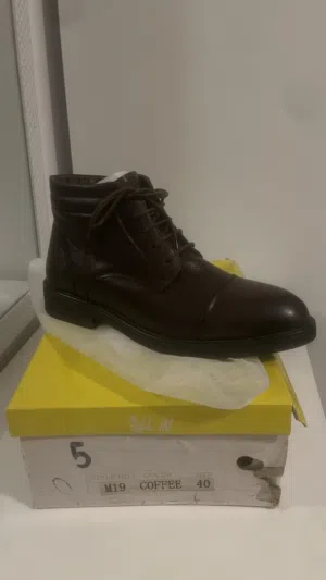 بوط رجالي نمره 40