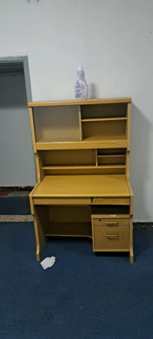 اثاث للبيع