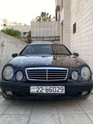 مرسيدس بنز CLK 200 موديل بحالة جيدة للبيع او للبدل على دراجة بطح راس لراس 750 وفوق