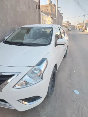 سياره سني للبيع
