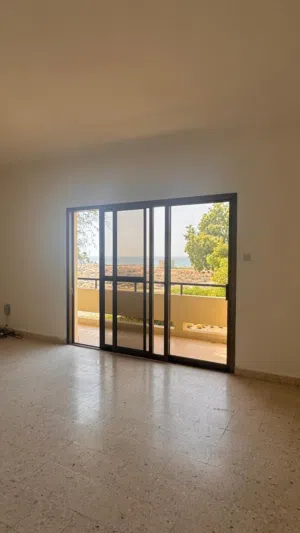 250 m2 3 Bedrooms Villa for Rent in Muscat Qurm