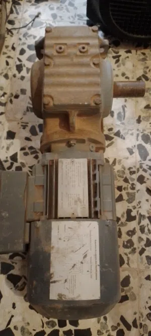 محرك صناعي كمبيو
