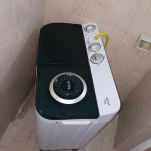 توج ثلاجة مستعملة + غسالة عادية + 2 سرير فردي جديد