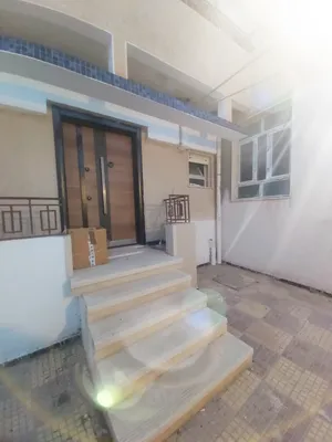 4 Bedrooms . Unfurnished . Monthly3
