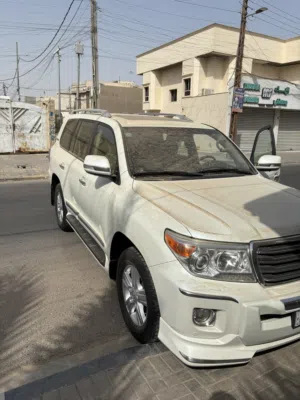 لاندكروز 2014 بصرة