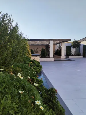 4 Bedrooms Farms for Sale in Zarqa Birayn